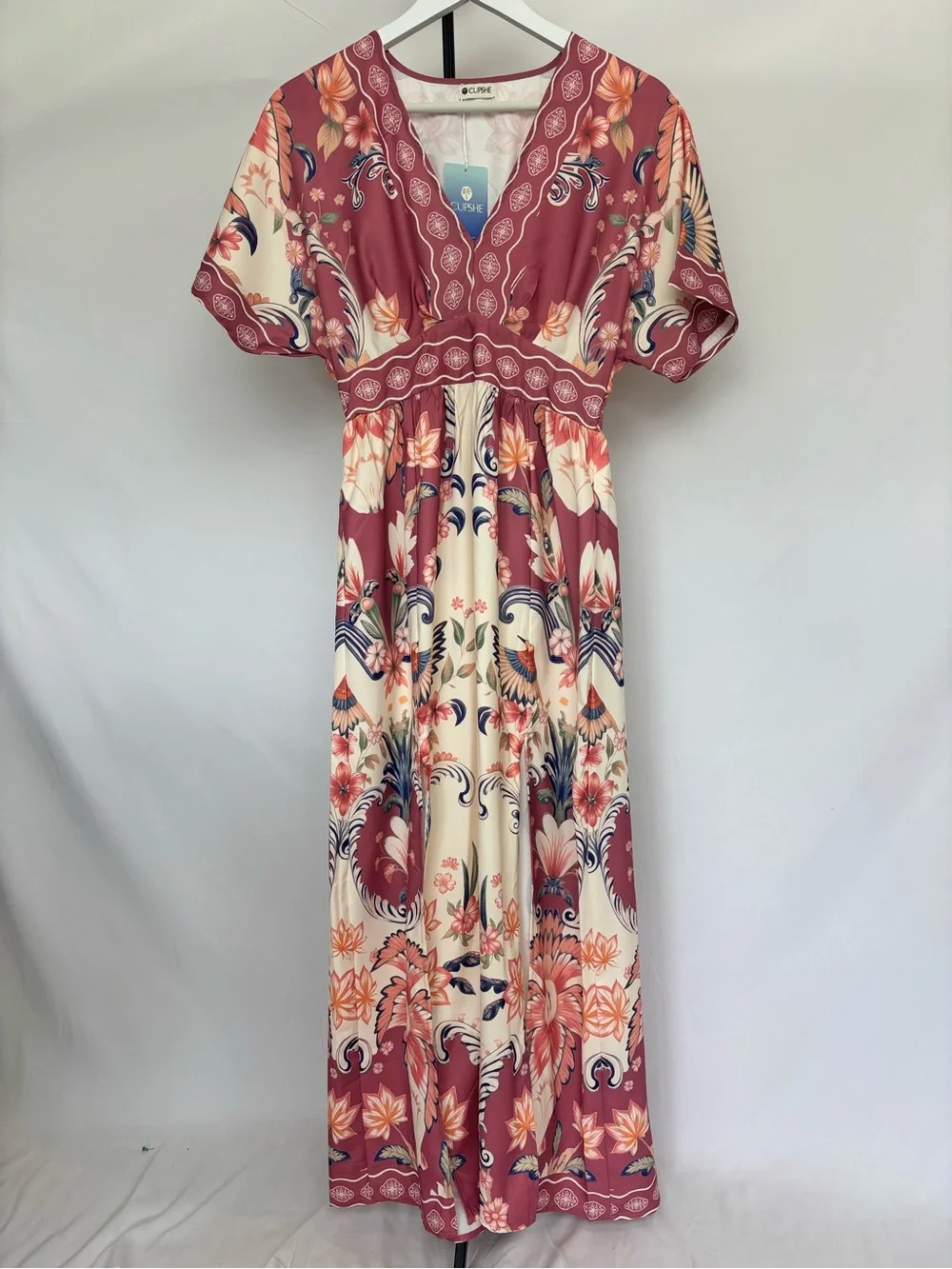 Cupshe Rose and Cream Floral V-Neck Empire Maxi Dress NWT - Picture 1 of 2